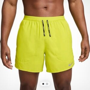 Nike Dri-FIT Men's Yellow Athletic Running Shorts S Lightweight Stretch